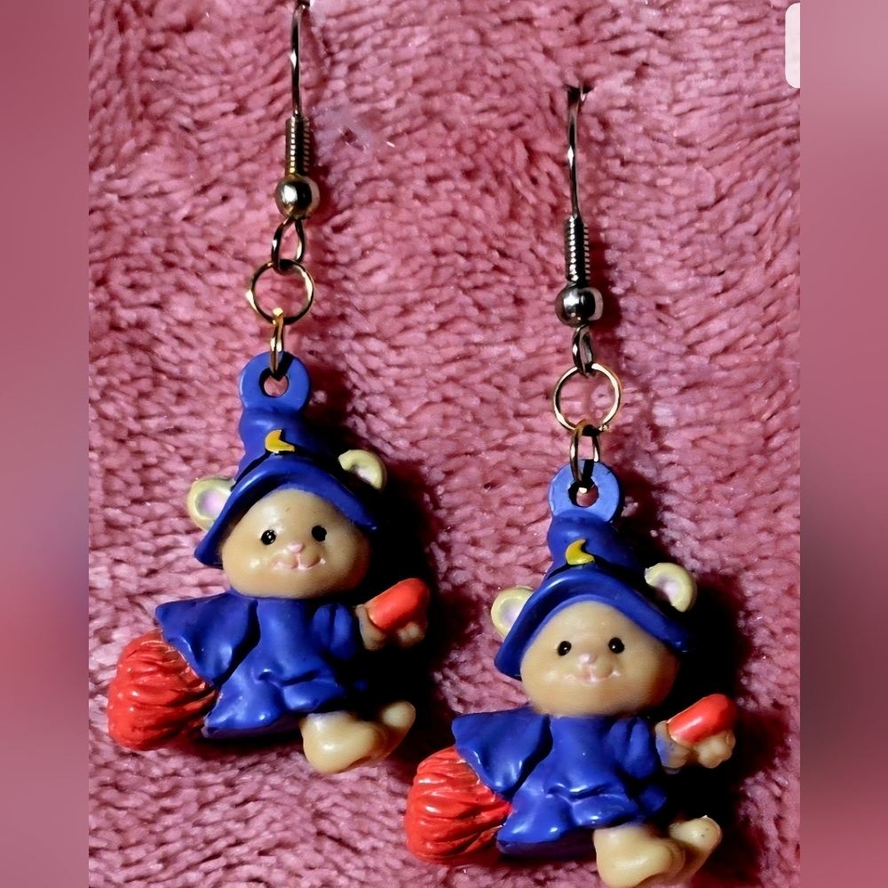 🧙👻 🎃  HALLOWEEN Cute Bear Wizard Earrings
